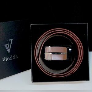 NWT VIEDDA Men’s Automatic Vegan Leather Ratchet Belt without Holes.